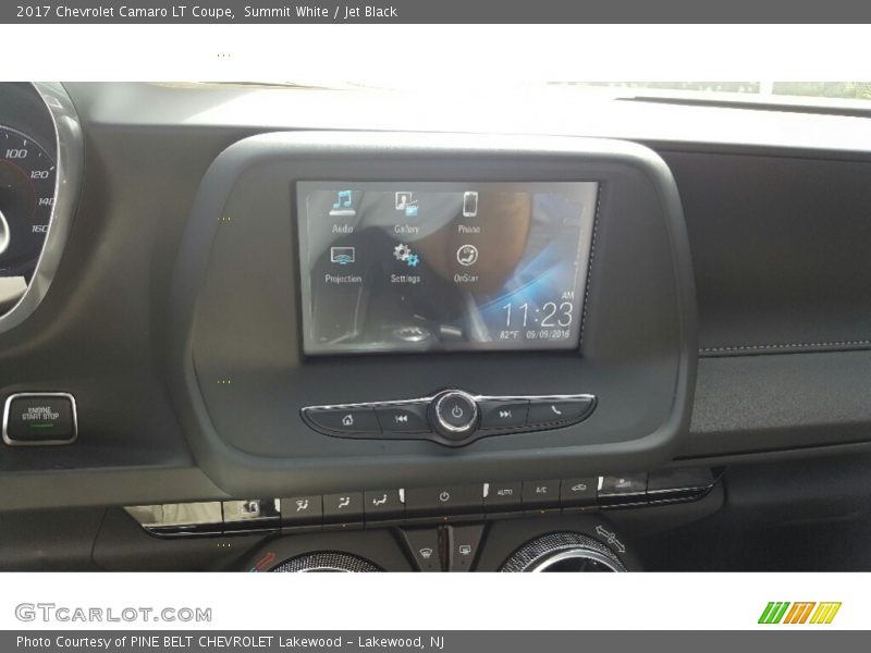 Summit White / Jet Black 2017 Chevrolet Camaro LT Coupe