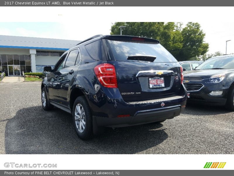 Blue Velvet Metallic / Jet Black 2017 Chevrolet Equinox LT AWD