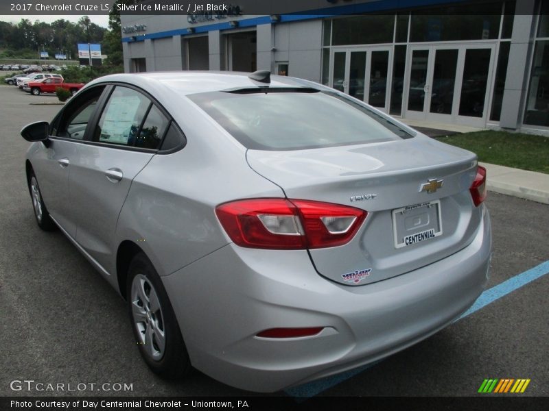 Silver Ice Metallic / Jet Black 2017 Chevrolet Cruze LS