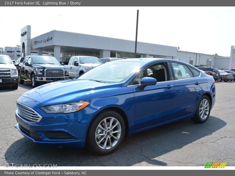 Lightning Blue / Ebony 2017 Ford Fusion SE