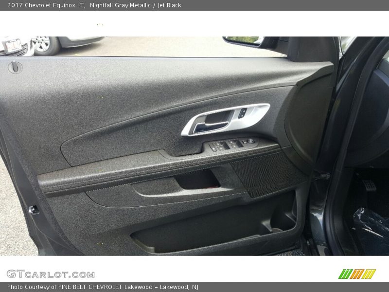 Nightfall Gray Metallic / Jet Black 2017 Chevrolet Equinox LT