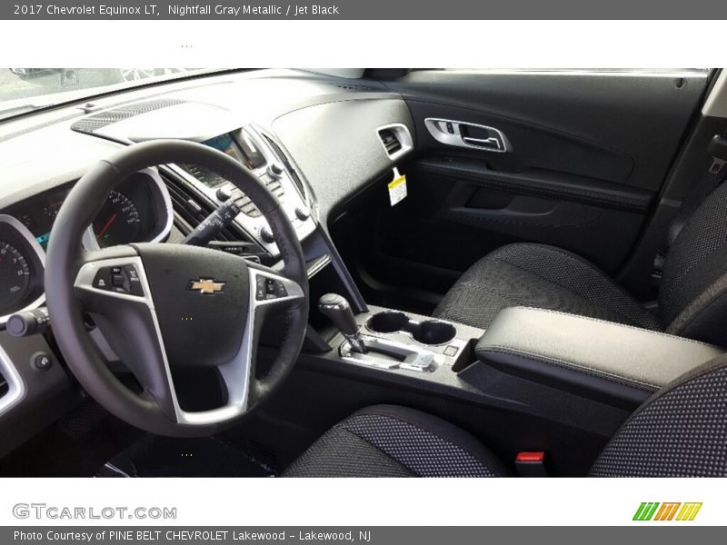 Nightfall Gray Metallic / Jet Black 2017 Chevrolet Equinox LT