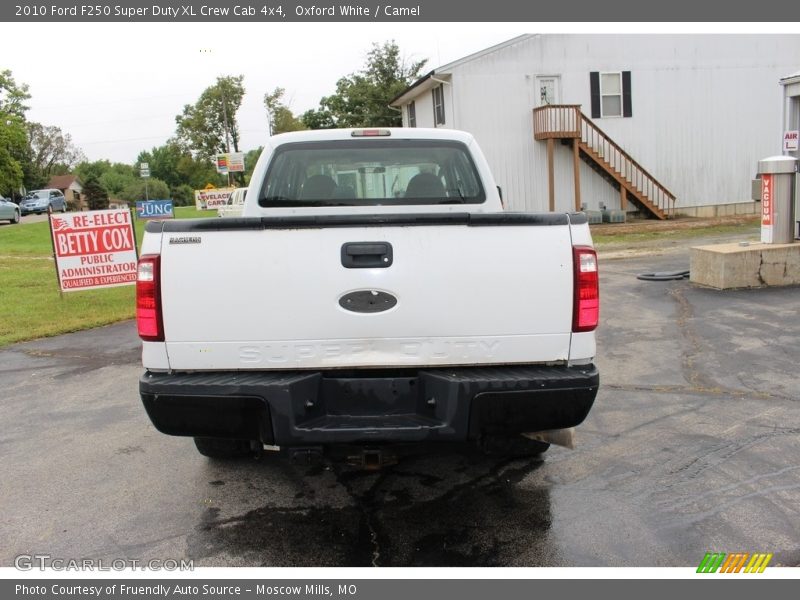 Oxford White / Camel 2010 Ford F250 Super Duty XL Crew Cab 4x4