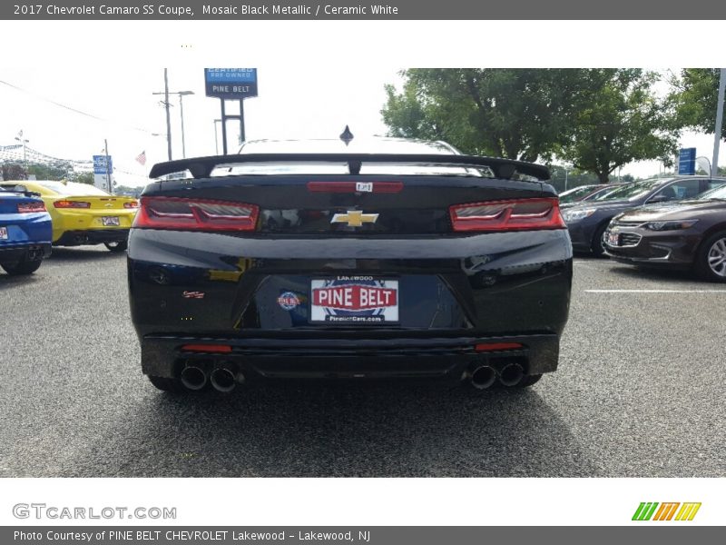 Mosaic Black Metallic / Ceramic White 2017 Chevrolet Camaro SS Coupe