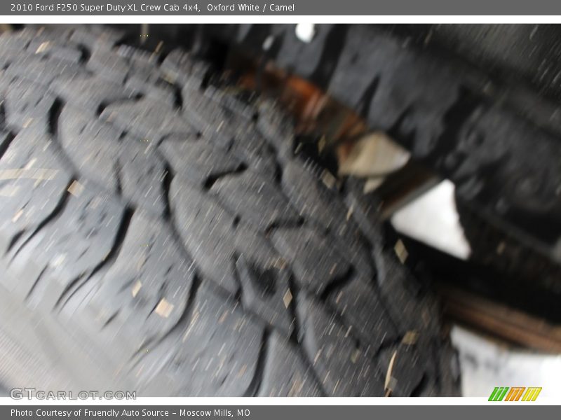 Oxford White / Camel 2010 Ford F250 Super Duty XL Crew Cab 4x4