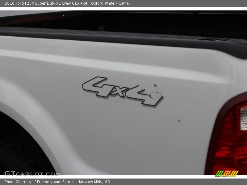 Oxford White / Camel 2010 Ford F250 Super Duty XL Crew Cab 4x4