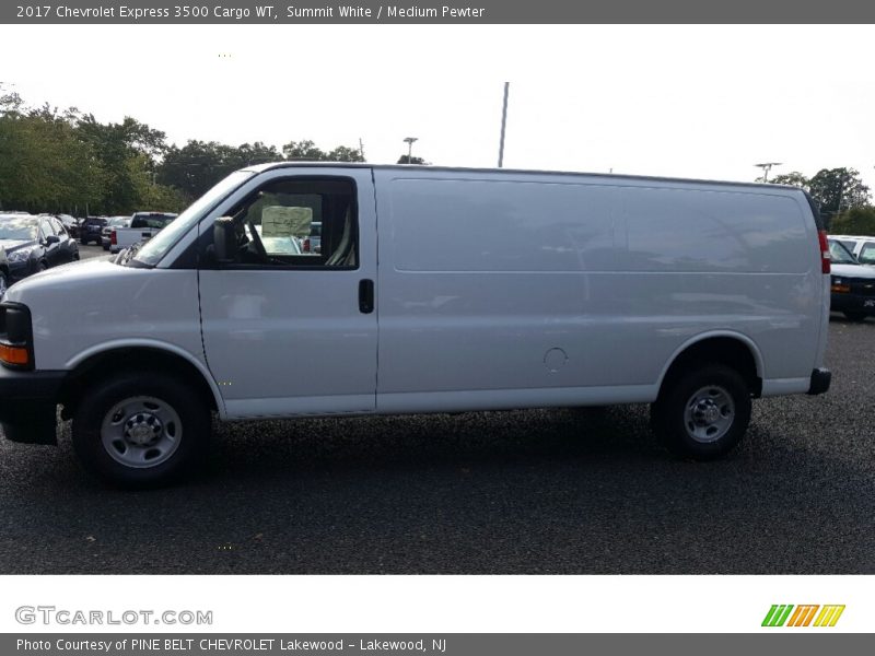 Summit White / Medium Pewter 2017 Chevrolet Express 3500 Cargo WT