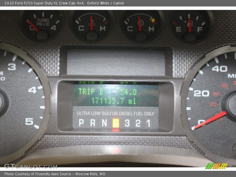 Oxford White / Camel 2010 Ford F250 Super Duty XL Crew Cab 4x4