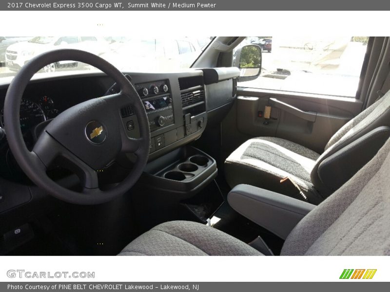 Summit White / Medium Pewter 2017 Chevrolet Express 3500 Cargo WT