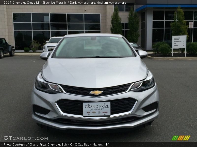Silver Ice Metallic / Dark Atmosphere/Medium Atmosphere 2017 Chevrolet Cruze LT