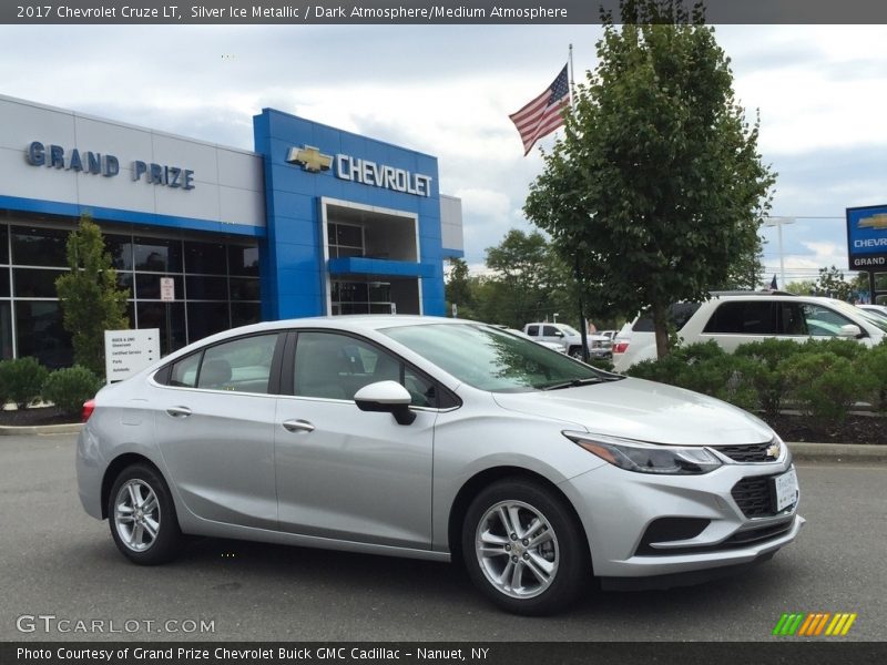 Silver Ice Metallic / Dark Atmosphere/Medium Atmosphere 2017 Chevrolet Cruze LT