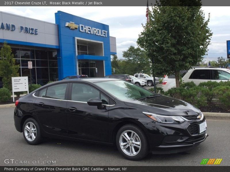 Mosaic Black Metallic / Jet Black 2017 Chevrolet Cruze LT