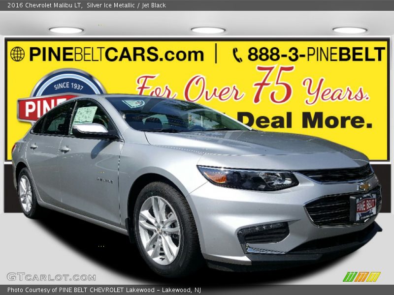 Silver Ice Metallic / Jet Black 2016 Chevrolet Malibu LT