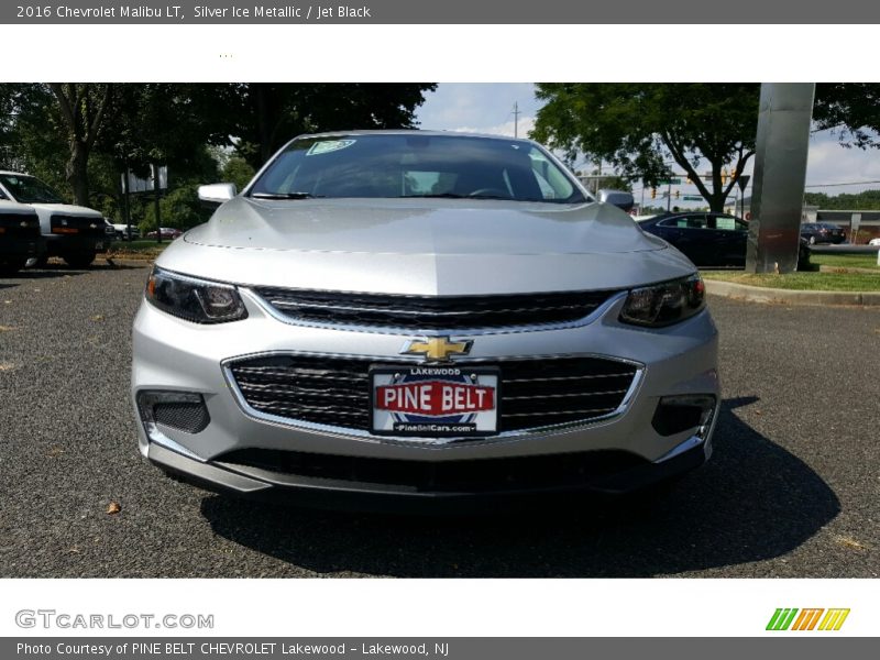 Silver Ice Metallic / Jet Black 2016 Chevrolet Malibu LT