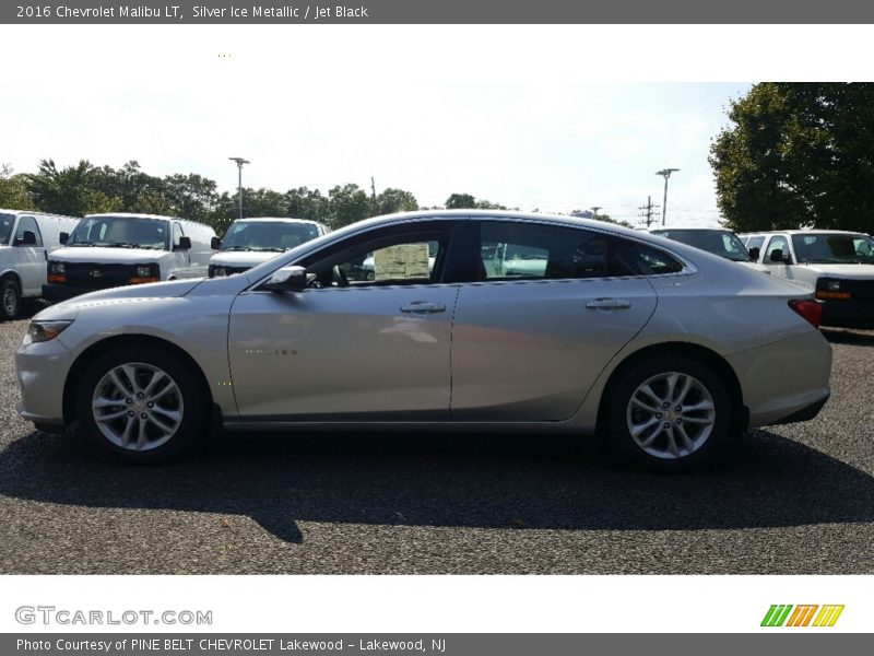Silver Ice Metallic / Jet Black 2016 Chevrolet Malibu LT