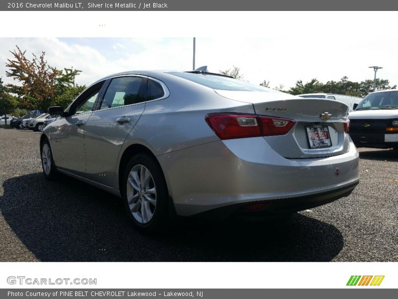 Silver Ice Metallic / Jet Black 2016 Chevrolet Malibu LT