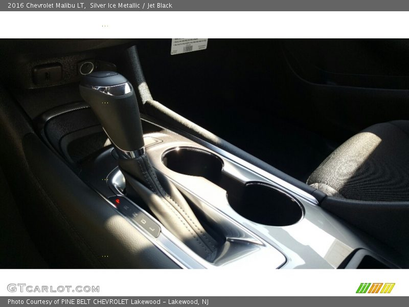 Silver Ice Metallic / Jet Black 2016 Chevrolet Malibu LT