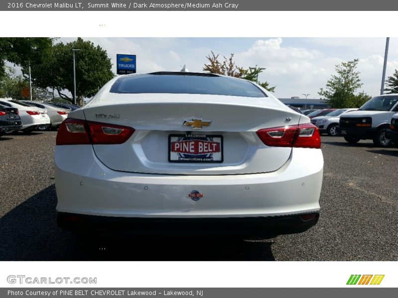 Summit White / Dark Atmosphere/Medium Ash Gray 2016 Chevrolet Malibu LT
