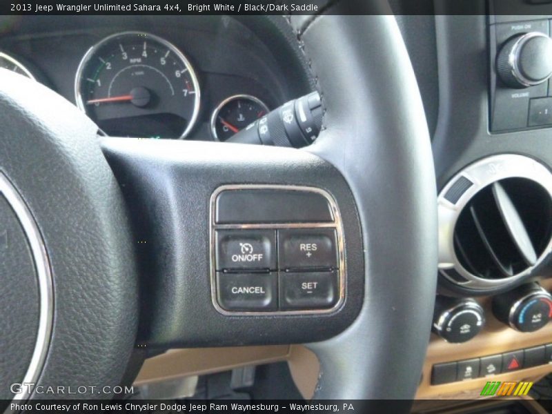 Bright White / Black/Dark Saddle 2013 Jeep Wrangler Unlimited Sahara 4x4