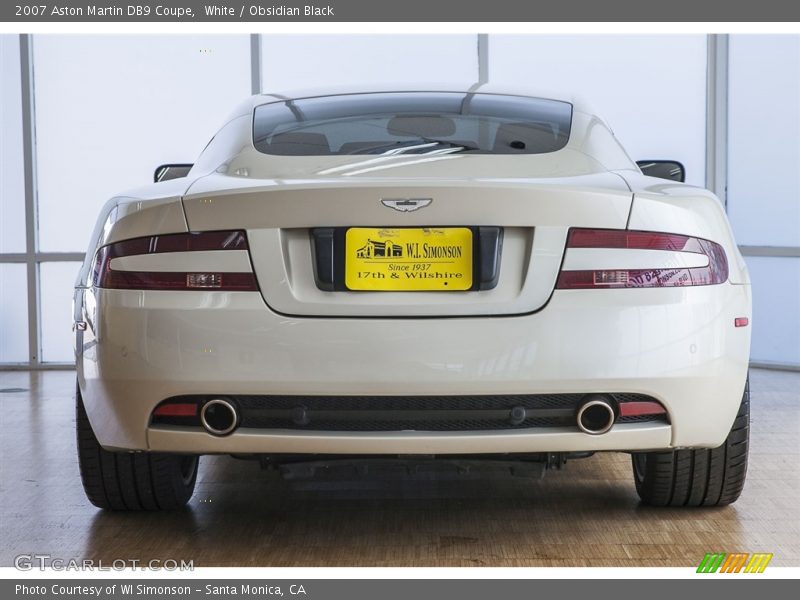 White / Obsidian Black 2007 Aston Martin DB9 Coupe