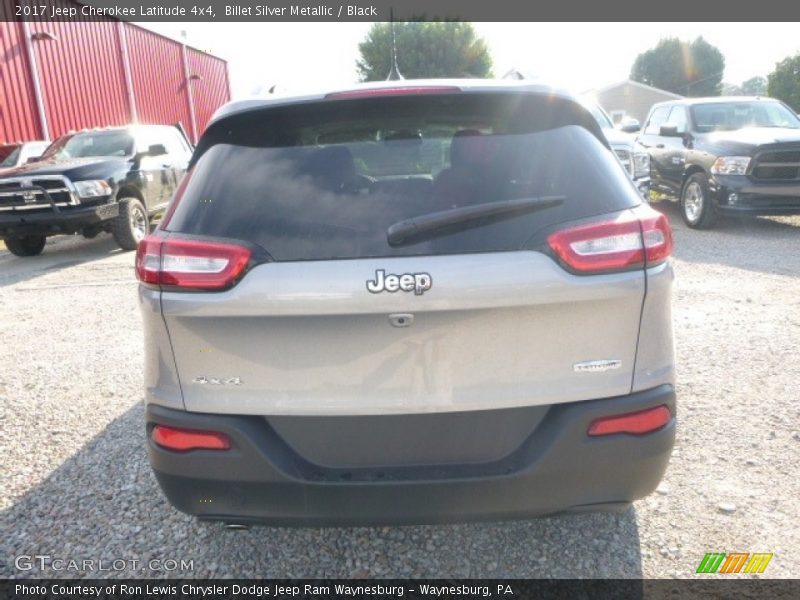Billet Silver Metallic / Black 2017 Jeep Cherokee Latitude 4x4