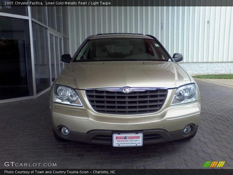Linen Gold Metallic Pearl / Light Taupe 2005 Chrysler Pacifica