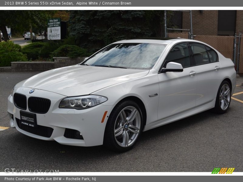 Alpine White / Cinnamon Brown 2013 BMW 5 Series 550i xDrive Sedan