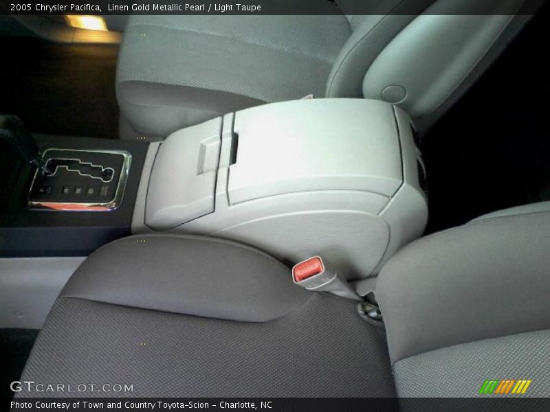 Linen Gold Metallic Pearl / Light Taupe 2005 Chrysler Pacifica