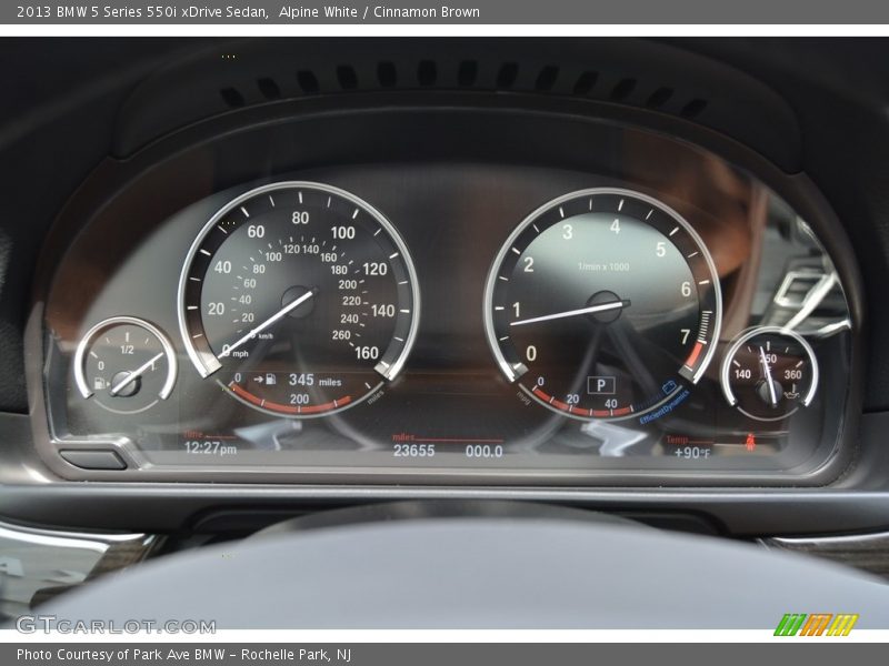 Alpine White / Cinnamon Brown 2013 BMW 5 Series 550i xDrive Sedan