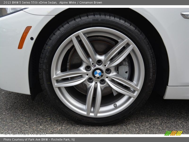 Alpine White / Cinnamon Brown 2013 BMW 5 Series 550i xDrive Sedan