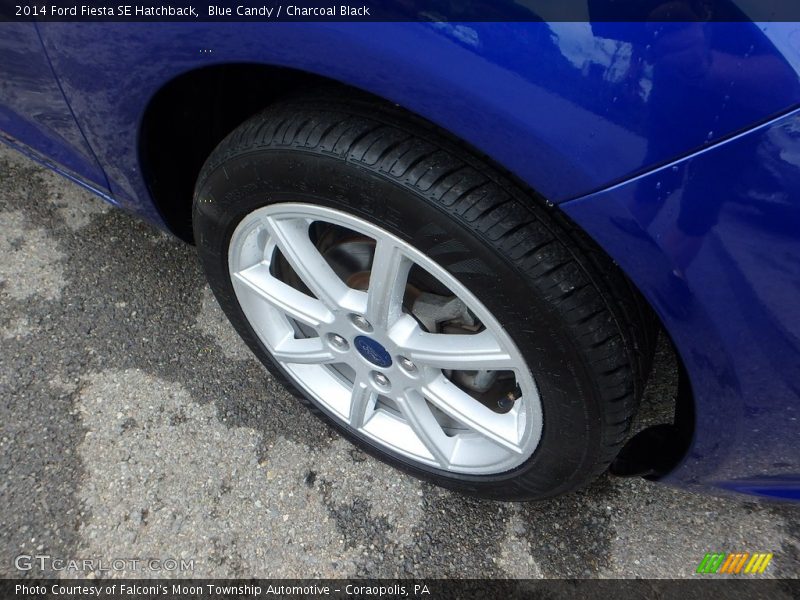 Blue Candy / Charcoal Black 2014 Ford Fiesta SE Hatchback