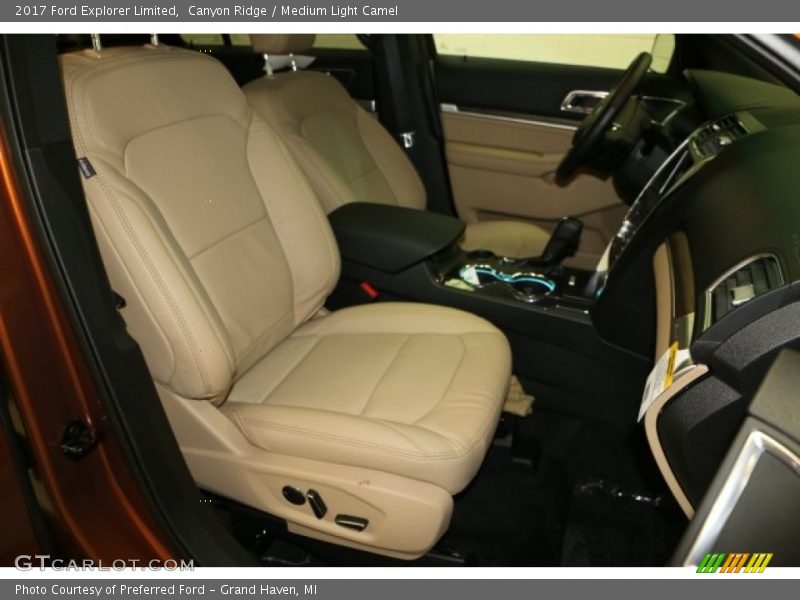 Canyon Ridge / Medium Light Camel 2017 Ford Explorer Limited