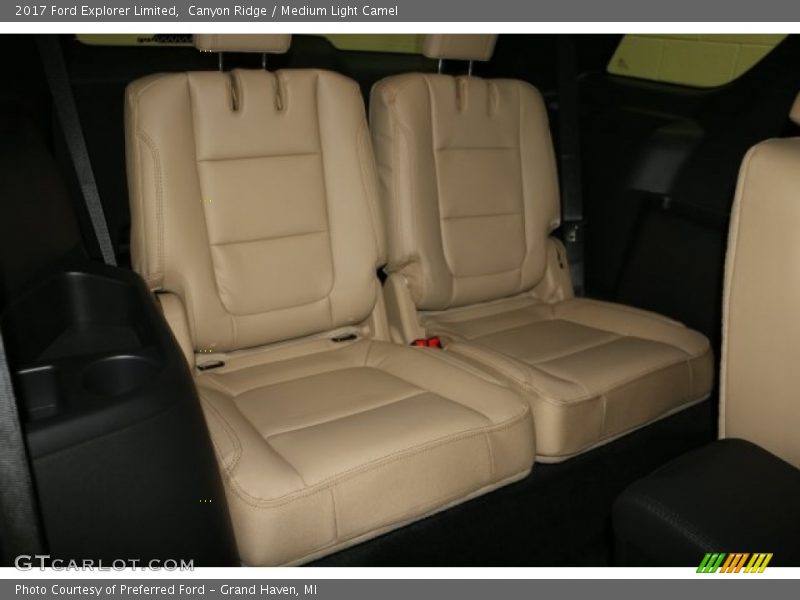 Canyon Ridge / Medium Light Camel 2017 Ford Explorer Limited