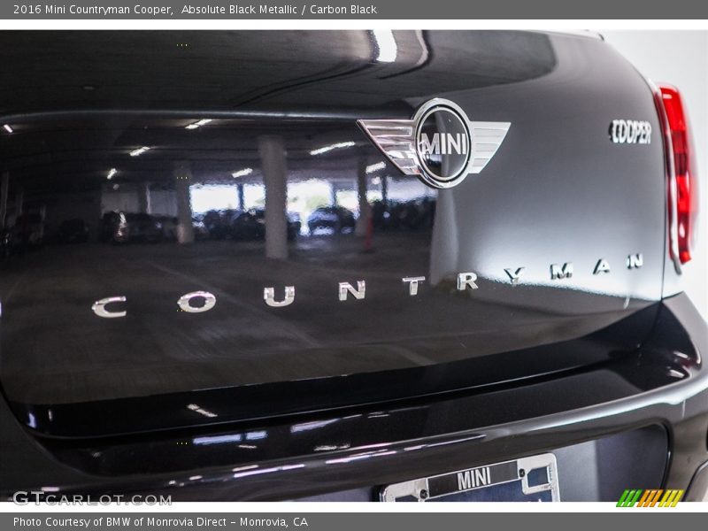 Absolute Black Metallic / Carbon Black 2016 Mini Countryman Cooper