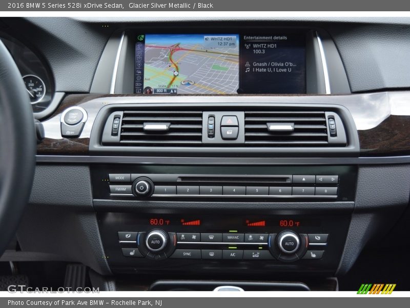 Glacier Silver Metallic / Black 2016 BMW 5 Series 528i xDrive Sedan