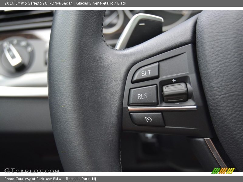 Glacier Silver Metallic / Black 2016 BMW 5 Series 528i xDrive Sedan