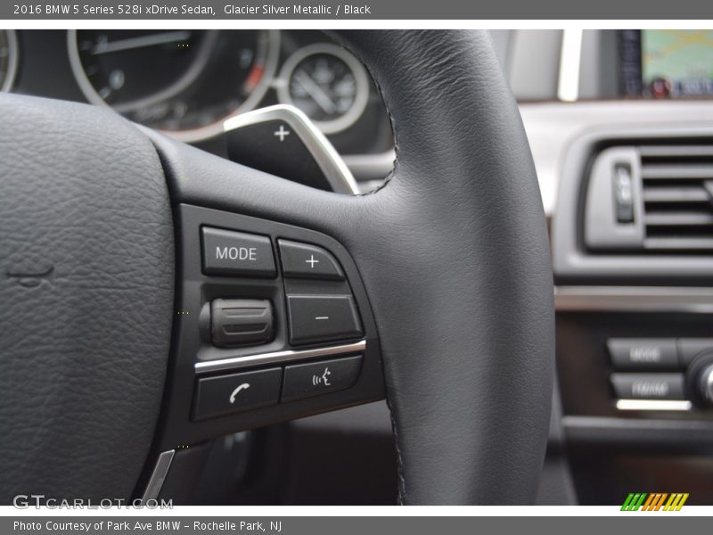 Glacier Silver Metallic / Black 2016 BMW 5 Series 528i xDrive Sedan