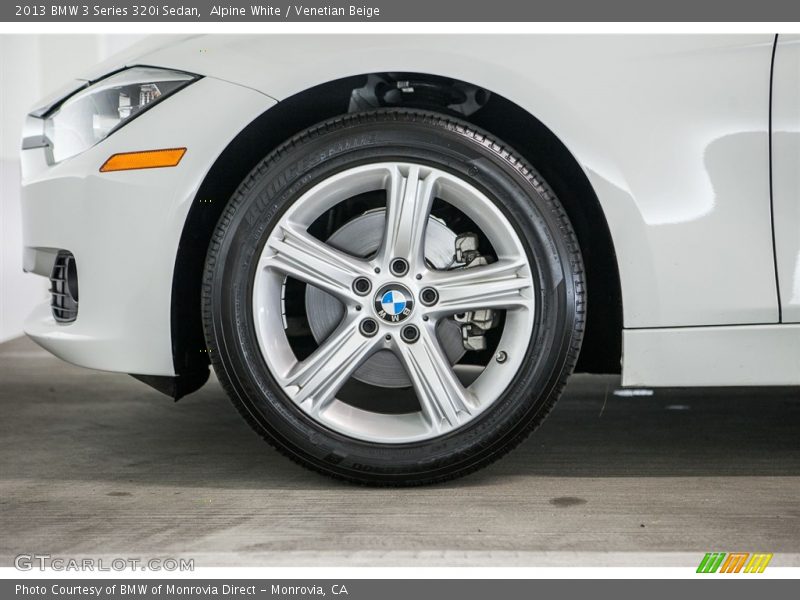 Alpine White / Venetian Beige 2013 BMW 3 Series 320i Sedan