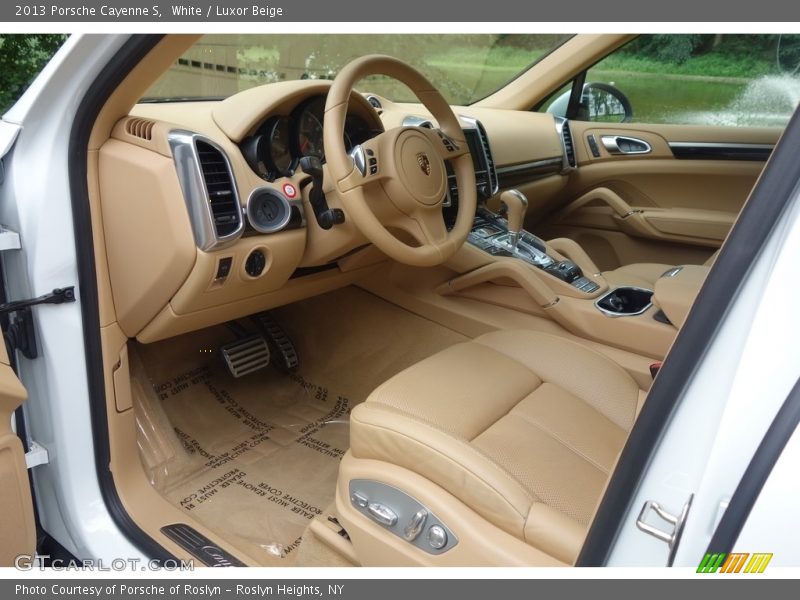 White / Luxor Beige 2013 Porsche Cayenne S
