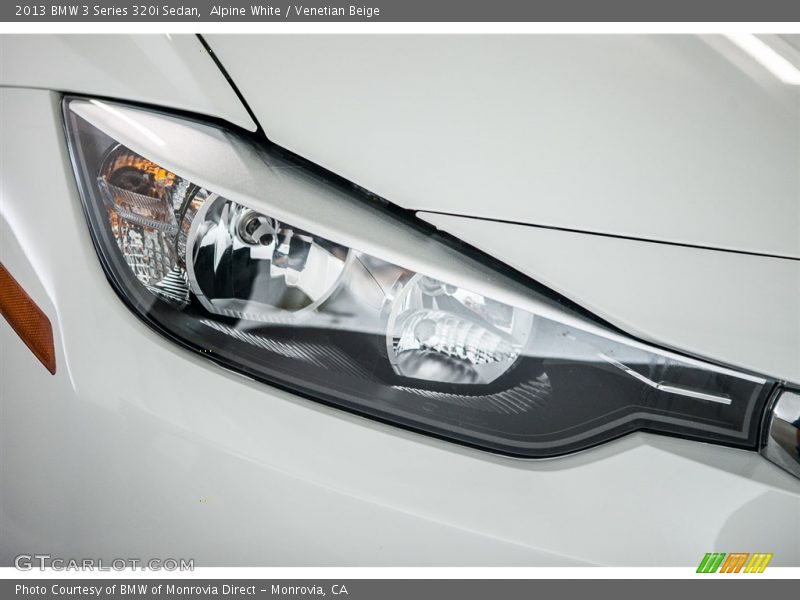 Alpine White / Venetian Beige 2013 BMW 3 Series 320i Sedan