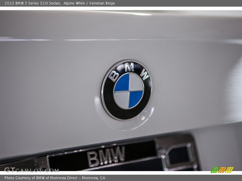 Alpine White / Venetian Beige 2013 BMW 3 Series 320i Sedan