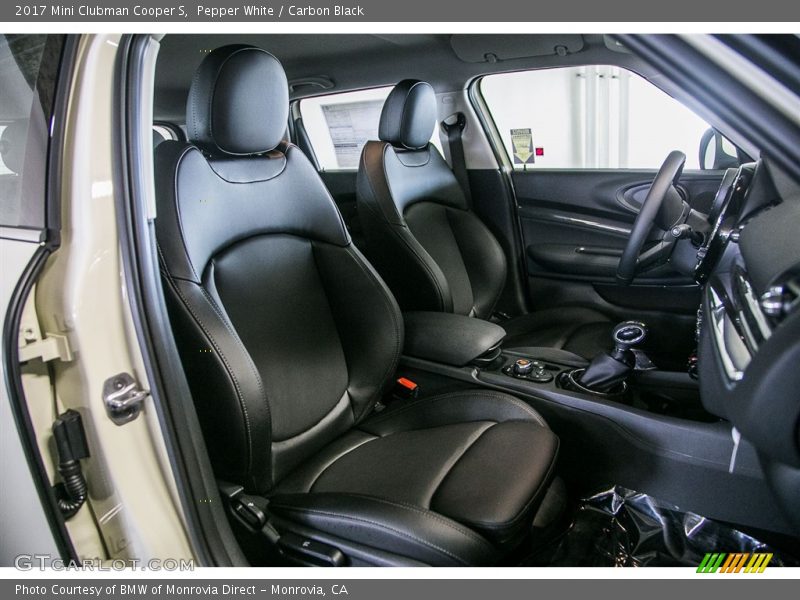 Pepper White / Carbon Black 2017 Mini Clubman Cooper S