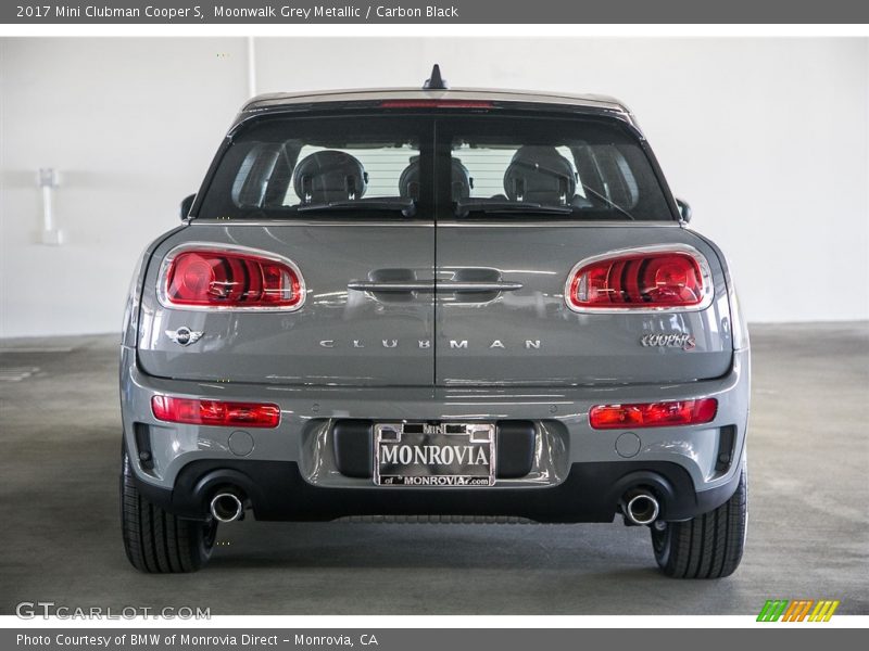 Moonwalk Grey Metallic / Carbon Black 2017 Mini Clubman Cooper S