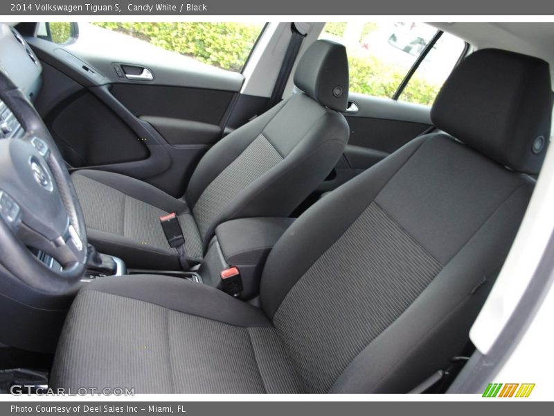 Candy White / Black 2014 Volkswagen Tiguan S