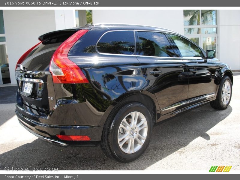 Black Stone / Off-Black 2016 Volvo XC60 T5 Drive-E