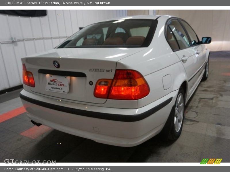 Alpine White / Natural Brown 2003 BMW 3 Series 325xi Sedan