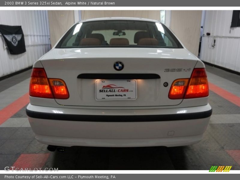 Alpine White / Natural Brown 2003 BMW 3 Series 325xi Sedan