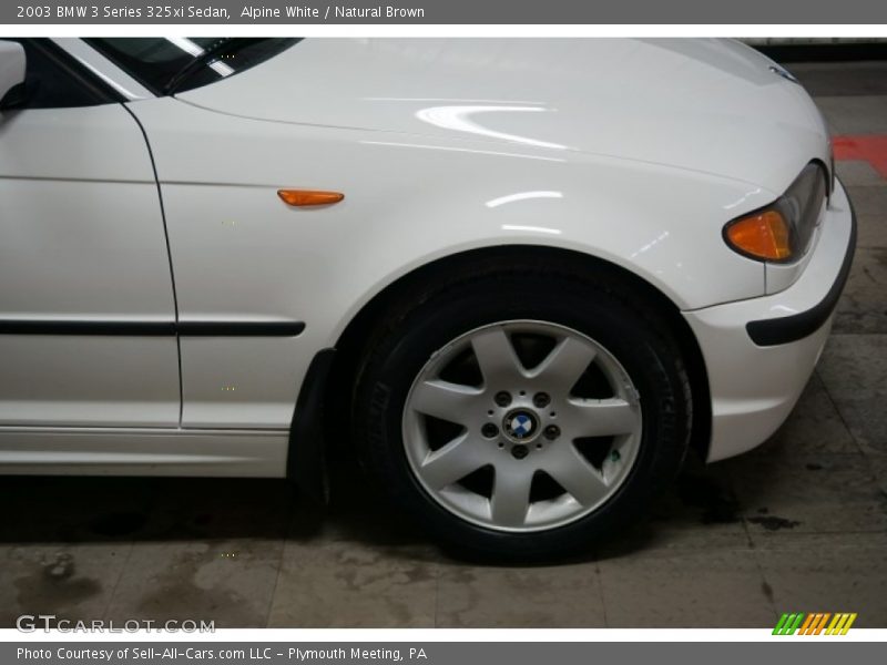 Alpine White / Natural Brown 2003 BMW 3 Series 325xi Sedan