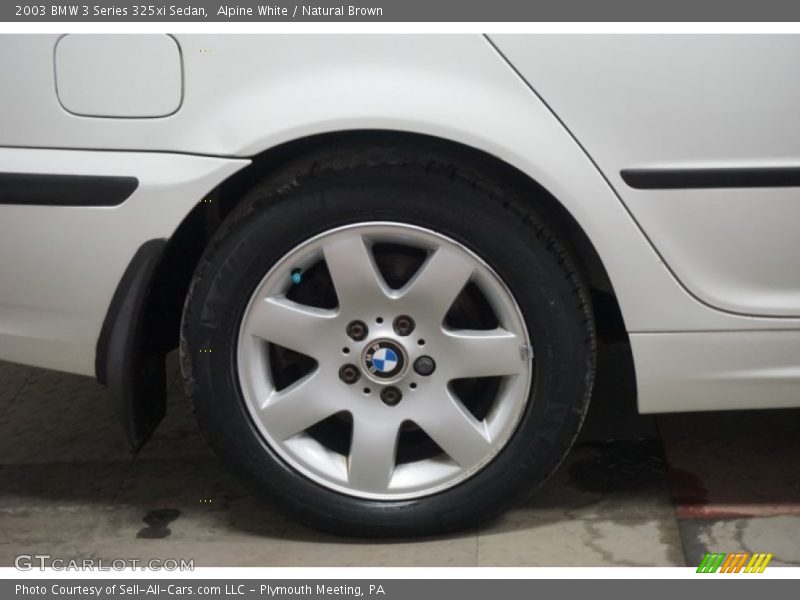 Alpine White / Natural Brown 2003 BMW 3 Series 325xi Sedan