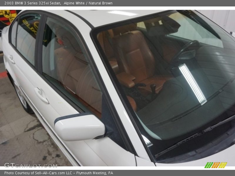 Alpine White / Natural Brown 2003 BMW 3 Series 325xi Sedan